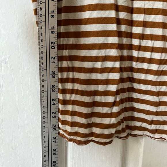 VÓR Women’s Short Sleeve Pocket T-Shirt 🌵Small - Picture 6 of 7